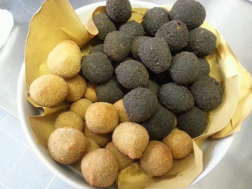 Olive ascolane al tartufo nero Olive ascolane classiche Olive ripiene al Baccalà Pecorino