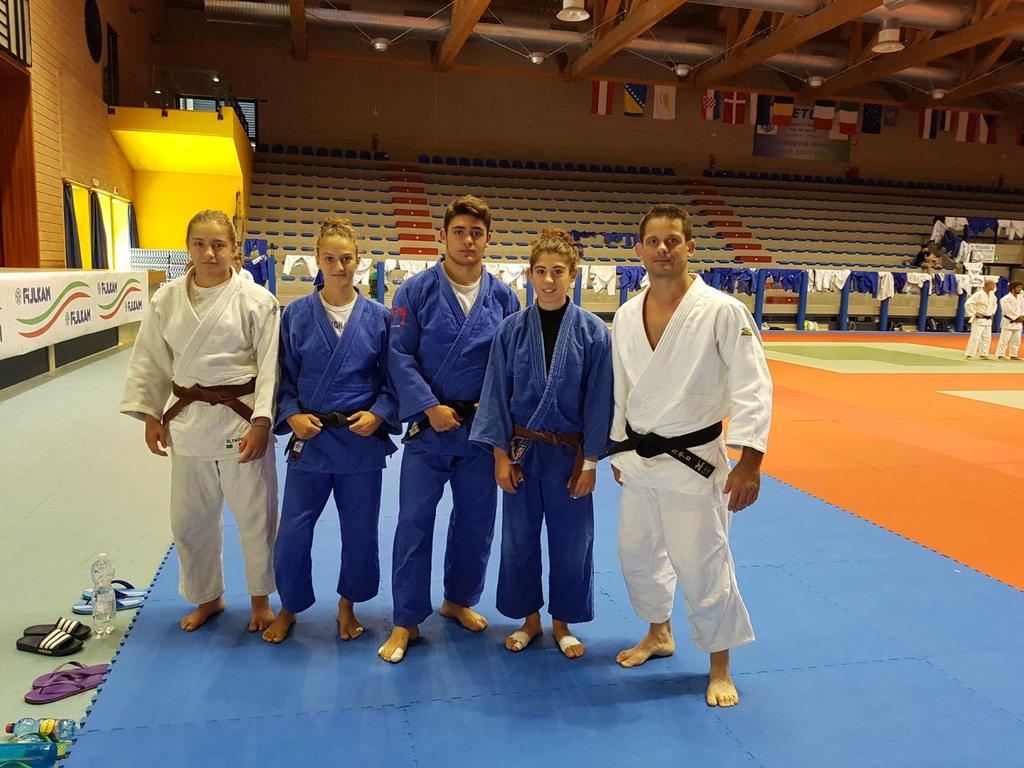 Stage Lignano Sabbiadoro 27/08/2017-01/09/2017 Boccola Rossella - 52 kg Dojo Equipe Pedrotti Irene - 57 kg Dojo Equipe (assente per infortunio pre-partenza) Magnani Alessandro - 73 kg KSDK Parma