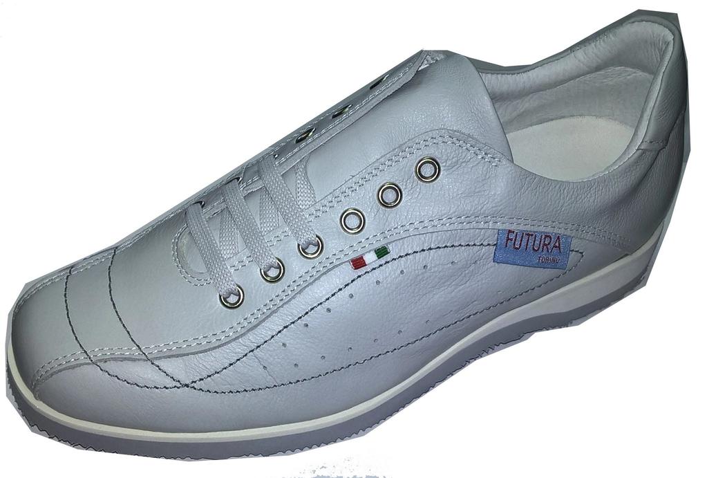 SCARPA MOD. UNIVERSAL Scarpa UNIVERSAL : calzatura progettata e fabbricata per lo sport delle bocce.