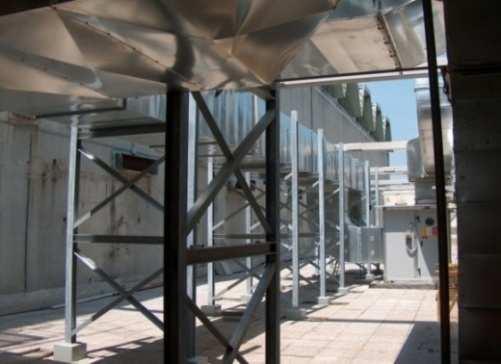 Trino Sistema di ventilazione - Impianto elettrico Tubazioni per incanalare la ventilazione dalle aree in zona controllata verso il camino