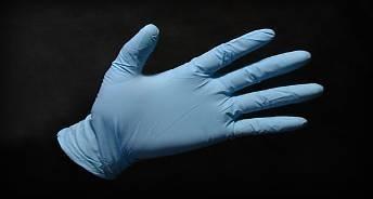 Materiali per guanti che proteggono da agenti