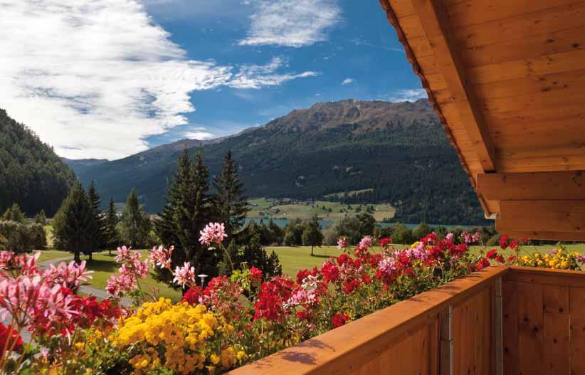 Benvenuti sul lago di Resia, in Val Venosta!