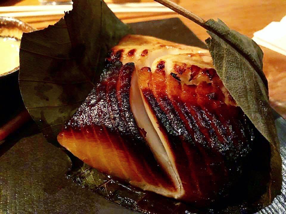 Black Cod veri e falsi, come distinguere il piatto simbolo della cucina giapponese Zuma Rome, Black Cod di Ugo Marchionne Il Black Cod, più comunemente conosciuto come Merluzzo Carbonaro dell Alaska