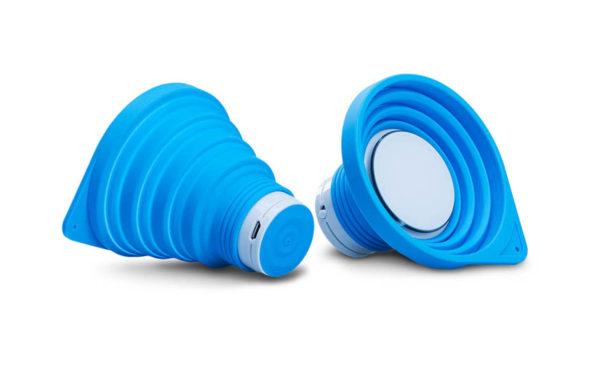 SA-SP-31 SPEAKER BLUETOOTH ESTENSIBILE Speaker bluetooth estensibile per una riproduzione del suono sempre più potente. Dimensioni: 7.8 x 9.2 x 4.2-8.