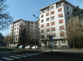 212,9964 Kwh/m2 In palazzo antico di Borgo Rovereto, vendesi alloggio ristrutturato arredato a nuovo- e locato ad Euro