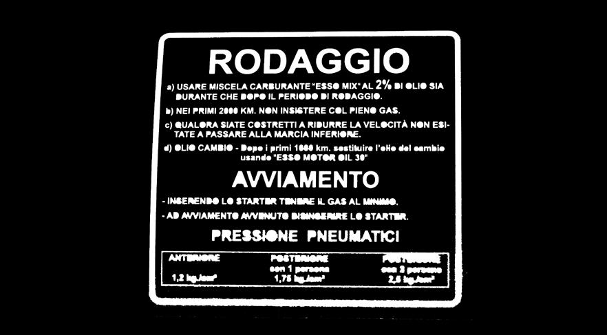 Targhetta rodaggio rossa Label Vespa