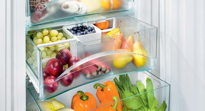 Il cassetto BioCool permette di regolare il livello di umidità al suo interno, in modo da mantenere più a lungo la freschezza degli alimenti.