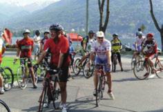 Associazione Viva mi tierra Domenica 27 agosto 2017 Lungolago PEDALATA POPOLARE UL GIR DAL MUNT La Società sport Andeghée organizza una pedalata segue maccheronata offerta alla popolazione