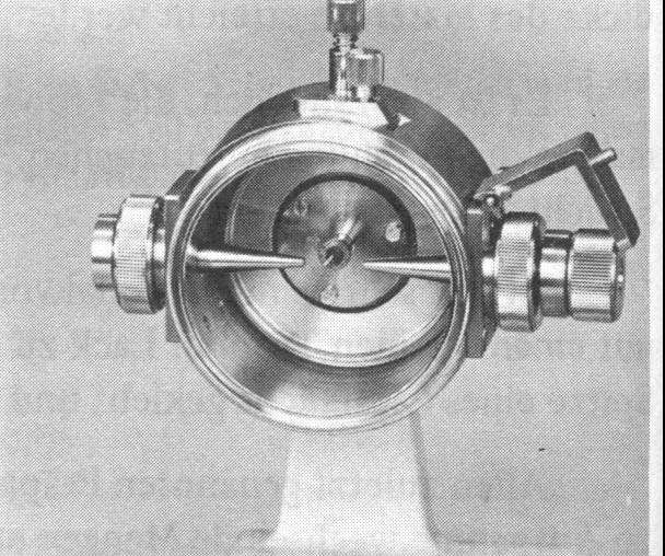 Camera fotografica di Debye Campione La polvere è messa al centro del cilindro in un capillare di vetro (al boro) Il film per Raggi-X è