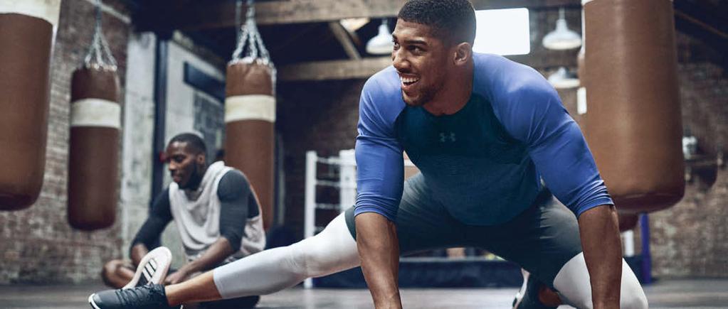 ALLENAMENTO UNDER ARMOUR DA UOMO MAGLIETTA A MANICHE LUNGHE 39.