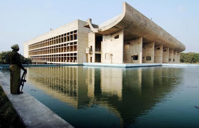 Île-de-France, Francia 19521958 Vidhan Sabha (Palazzo dell Assemblea