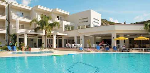 grčka rodos Faliraki hotel blue sea beach resort 4* Osviježiti se u bazenu ili skokom u more?