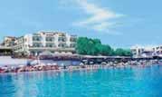 bazen, ležaljke i suncobrani uz bazen besplatni 30 m od plaže, 50 m od centra mjesta Stalis, oko 30 km od zračne luke / / manji hotel, u centru Hersonissosa, 250 m od pješčane plaže, 150 m od