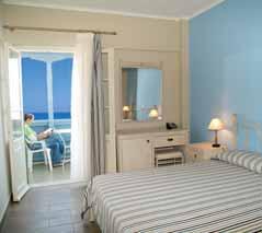Agios Nikitas hotel santa marina 3* Divite se horizontu uz opuštajuće zvukove prirode Položaj: do lijepe šljunčane plaže približno 500 m, do centra mjesta i slikovite marine 250 m, 29 km od zračne