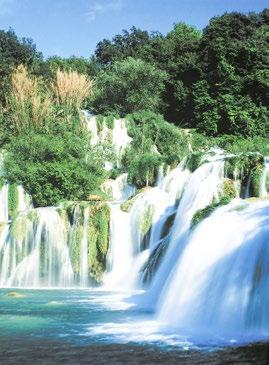 Návštevníci Istrie sa môžu tešiť na kvalitné turistické strediská, čisté more a starobylé mestečká a reštaurácie s jedinečnou atmosférou.