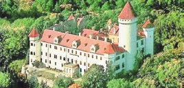 Václava, Národné múzeum, Staromestské námestie, radnica, orloj, Židovské mesto, Celetná ulica, Prašná brána, Obecný dom. V podvečerných hodinách odchod na ubytovanie, individuálne voľno.