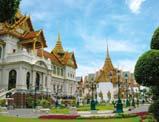 Súčasťou komplexu je aj Wat Phra Kheo chrám smaragdového Budhu. Tento chrám je najsvätejším v Thajsku.