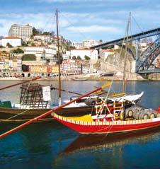 Mestu prischlo označenie najromantickejšie portugalské mesto, keďže strmé úbočie svahu pri rieke Mondego, na ktorom sa Coimbra rozprestiera, predstavovalo malebnú kulisu k najrôznejším príbehom vášní