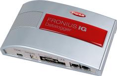 Fronius Com Card integrata*) 4,240,001 Fronius Com Card retrofit**) 4,240,001,Z Fronius Datalogger Card & Box Serve per la gestione e archiviazione dei dati.