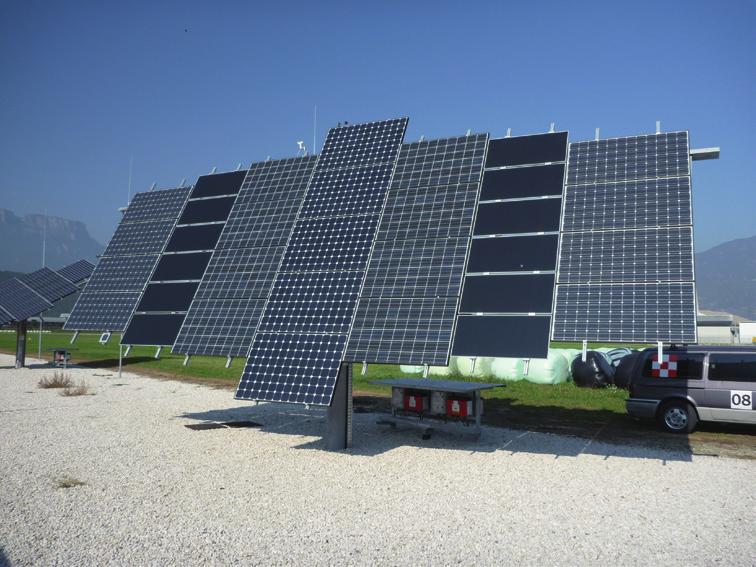 WP 7 Produzione di energia da fonti rinnovabili Descrizione della metodologia per il fotovoltaico La tecnologia solare è una delle scelte naturali per la generazione on-site, e trasformata in calore