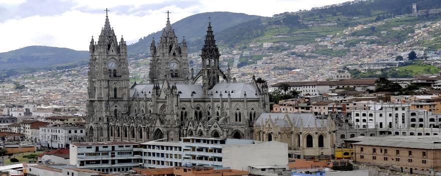 Mattinata dedicata alla visita della splendida città di Quito, attraverso i luoghi più rappresentativi del suo centro storico, dichiarato dall UNESCO Patrimonio Culturale dell Umanità nel 1978.