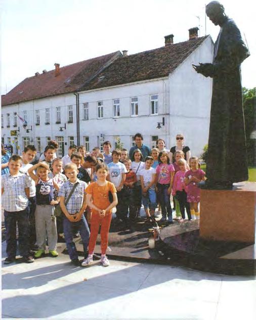 Njegova živa vjera u Isusa Krista i postojana ljubav prema Crkvi neka nas učvrste u borbama života na putu vječnoga spasenja.