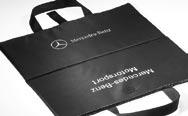 logo Mercedes-Benz stampati in nero sulle cuffie,