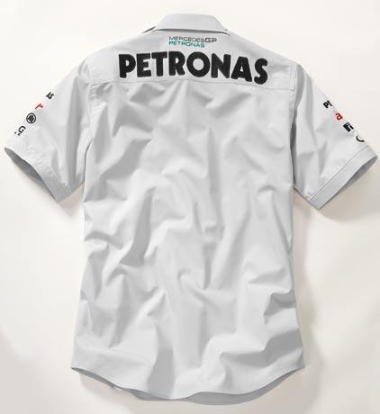 logo MERCEDES GP PETRONAS sul davanti e sulla fibbia.