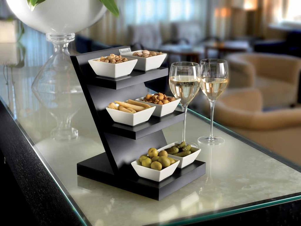 Neutri Neutral Alzata 3 piani 6 ciotole porcellana Cod. 51271006 cm 25x20x29h 3 livels fixed stand with 6 porcelain bowls. Composizione Cod.