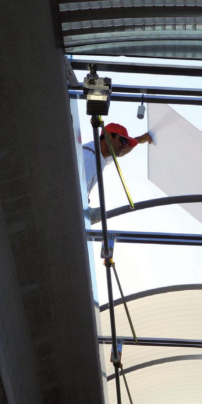 INSTALLAZIONI UN LAVORO DI SQUADRA PER UN INSTALLAZIONE ACCURATA Basso Lucernari pone la massima attenzione alla fase più delicata della fornitura: l installazione.