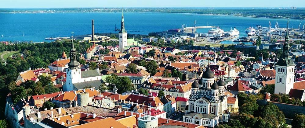 Vilnius, Riga, Tallin, Helsinki 20-27 luglio 2018 1 Giorno ROMA VILNIUS Partenza con voli di linea (non diretti). Arrivo e disbrigo delle formalità doganali.