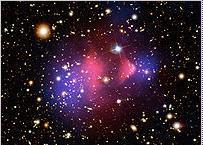 Il lato oscuro dell Universo (materia) Però,poiche la gravita incurva i raggi di luce, possiamo inferire la presenza di