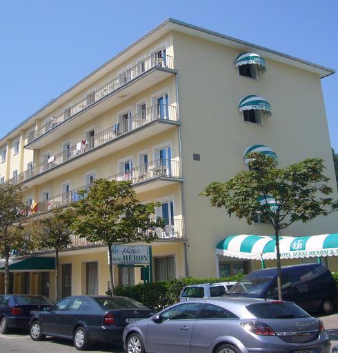 SPECIALE6 GIORNI e 5 NOTTI a LIDO di JESOLO HOTEL MINIHERON 50 metri