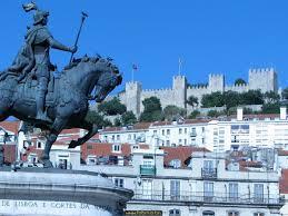 Rientro in campeggio. 18 giorno - 20 agosto: LISBONA EVORA 140 km Trasferimento a Evora, patrimonio dell Unesco.