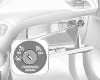Sedili, sistemi di sicurezza 51 Gli airbag del passeggero anteriore possono essere disattivati tramite un interruttore a chiave nel lato del passeggero del quadro strumenti.