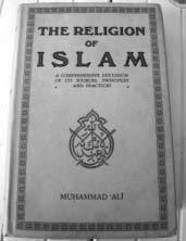 47 cm 12,6x19 pp 104. Monografia sulla evoluzione storica e sulle peculiarità del sufismo in Persia.