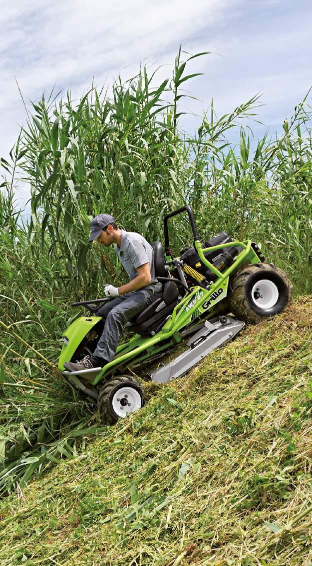 Trasferimenti rapidi grazie alla velocità massima di 9 Km/h. In caso di superfici molto irregolari è possibile sollevare il piatto fino a 13,5 cm da terra.