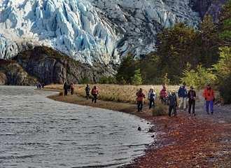 9º giorno / escursione al Parco Nazionale Torres del Paine (circa 230 km) Prima colazione e partenza per l interessantissima giornata di escursione collettiva al Parco Nazionale delle Torres del