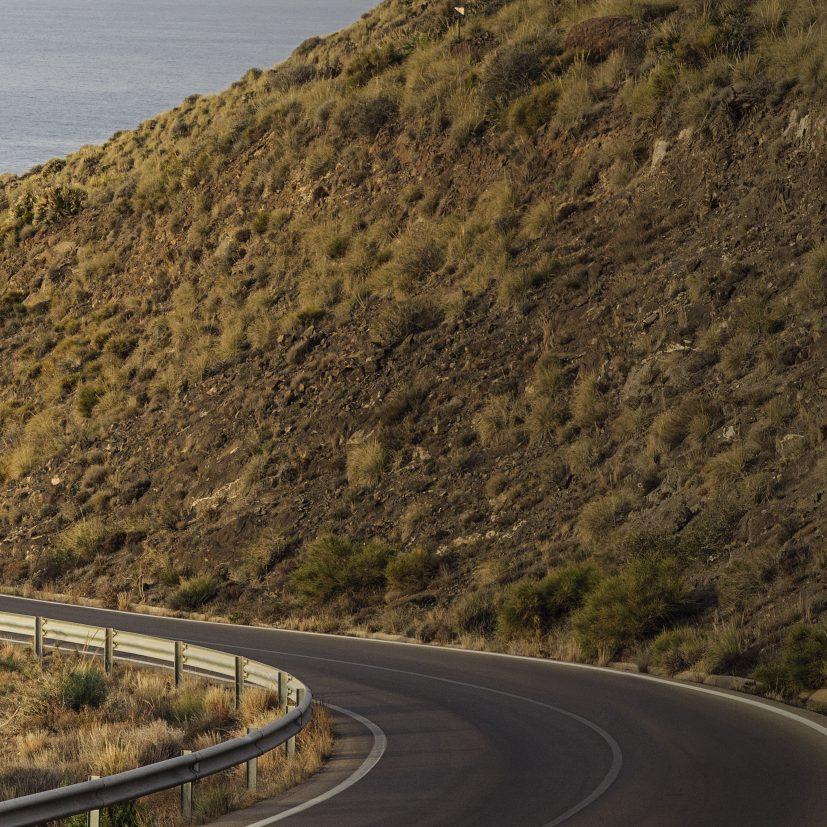 CABO DE GATA, SPAIN LA META PUÒ ASPETTARE. Nella categoria Touring, ciò che conta davvero non è il dove, ma il come. Il viaggio è importante quanto la destinazione.