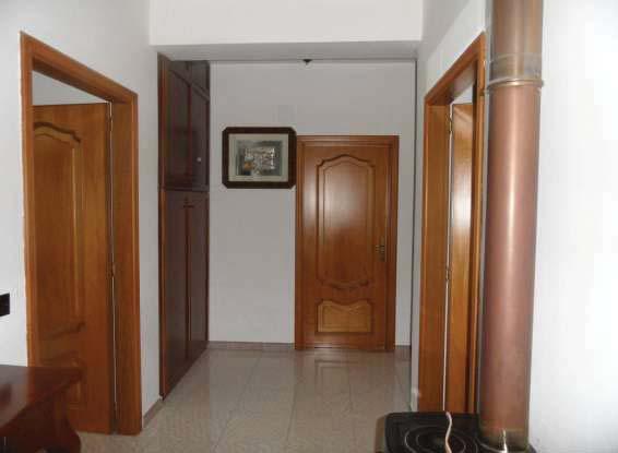 (porta centrale), Cucina - Soggiorno (porta a sinistra) Perizia RILIEVO