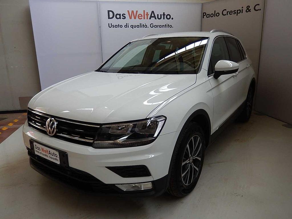 Volkswagen Tiguan II 2.0 TDI DSG 4MOTION Style BMT Tiguan 2ª serie Immatricolazione: 5/ 2017 KM: 31296 Colore: PURE WHITE pastello Carrozzeria: Fuoristrada Cilindrata: 1968 Prezzo: 29.