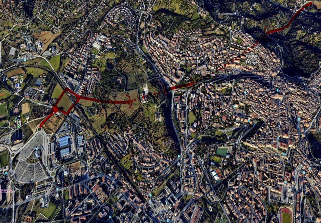 L attraversamento della città Traffico di attraversamento del centro storico per problemi di capacità della rete