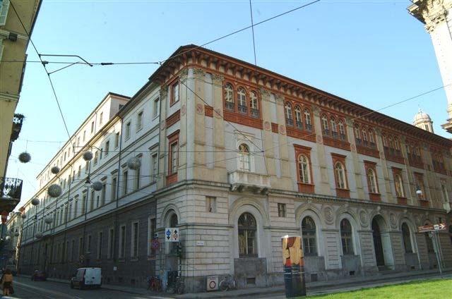 Palazzo Campana Il complesso di edifici in uso attualmente sede della Facoltà di Matematica dell'università degli Studi di Torino, noto come Palazzo Campana, si affaccia su via Carlo Alberto, via