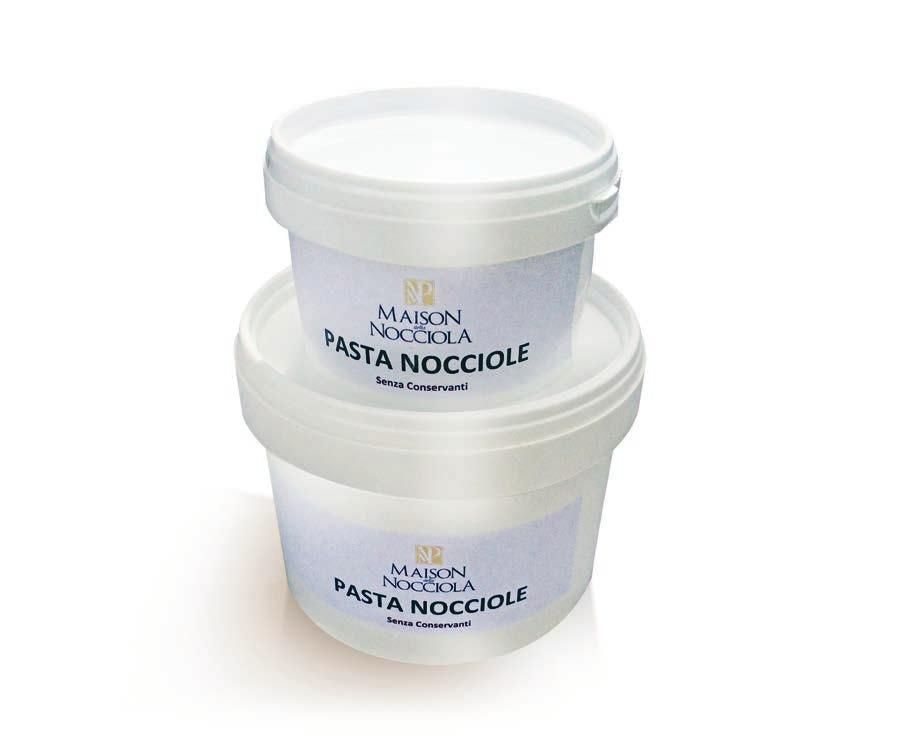 L I N E A C H E F PASTA DI NOCCIOLE HAZELNUT PASTE La Pasta di Nocciola è ottima per la realizzazione del gelato, per la farcitura delle torte ed è il principale ingrediente per la realizzazione di