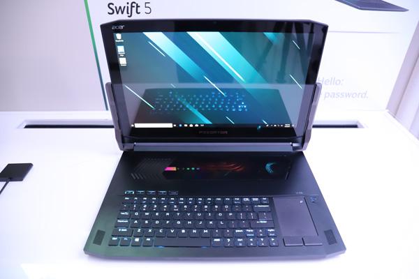 In occasione del CES 2019, Acer ha presentato due nuovi notebook da gioco, il Predator Triton 500 interamente in metallo con uno spessore di soli 17.