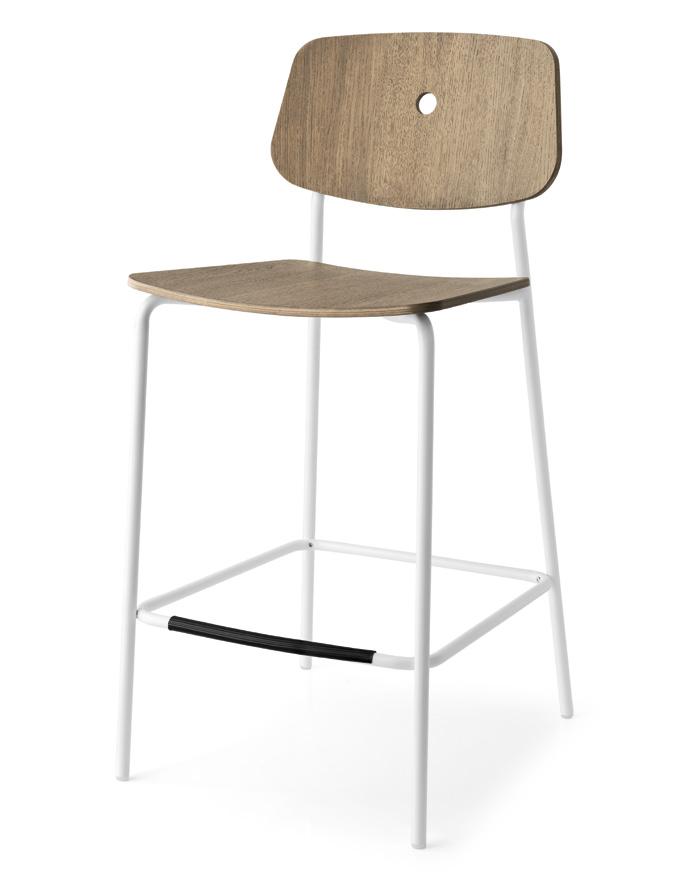 Steel stool (65 cm - 25E height) with coating or satin finish.