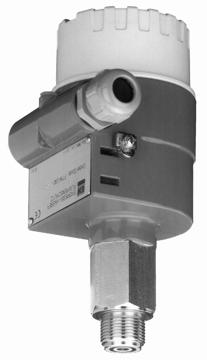 Informazioni tecniche Protettore pompa compatta FTW360 Rilevamento di soglia conduttivo Protezione contro il funzionamento a secco per le pompe Applicazioni Rilevamento dei liquidi in una tubazione