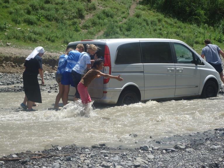 Questo è un posto eccezionale di acqua di calce in cui emergono questi