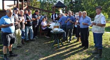 Uno dei tanti Banchetti dell Amicizia che ogni domenica accoglie i concorrenti - garisti nel Veneto