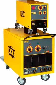 MM 282 - MM 322 - MM 382 - MM 452 Generatore di corrente continua, con trainafilo separato, per saldatura MIG/MAG. La regolazione della corrente è del tipo elettromeccanico a scatti.